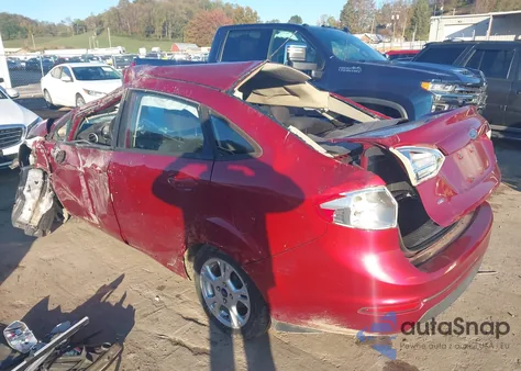 2015 Ford Fiesta Se z USA, uszkodzony, nr VIN 3FADP4BJ4FM129090